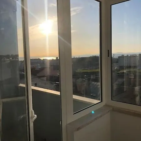 Cozy 3 Bedroom In Front Of The Subway * Lisbon